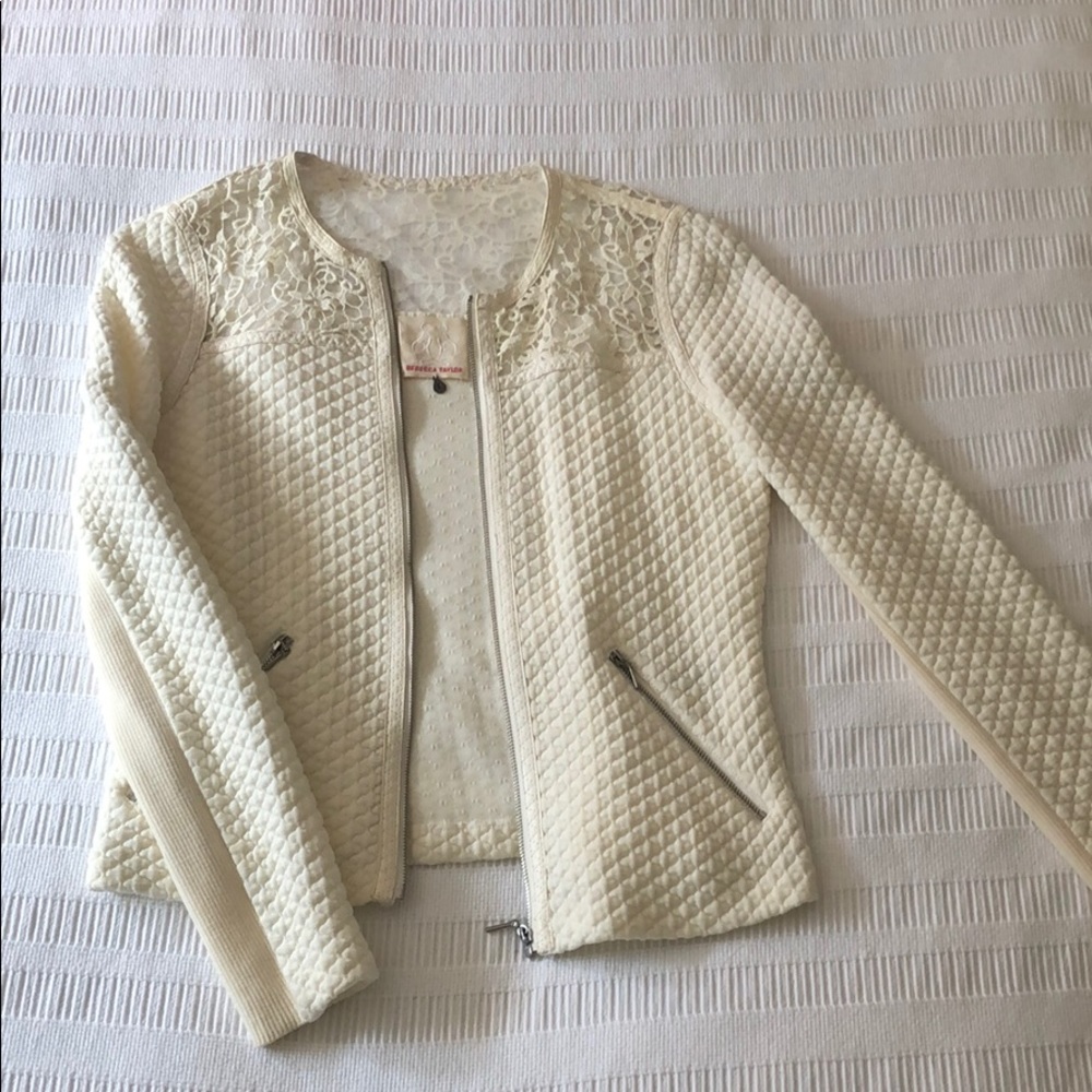 Cream quilted Rebecca Taylor blazer, size 4